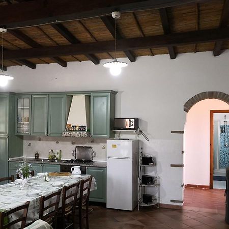 Villa L'Oleandro Ольена Экстерьер фото