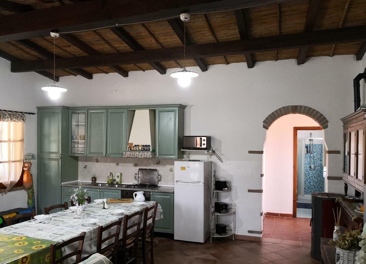 Villa L'Oleandro Ольена Экстерьер фото